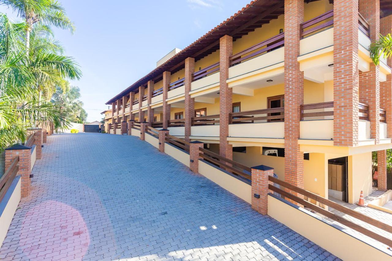 Hotel Imperium Village Sarapuí Exterior foto
