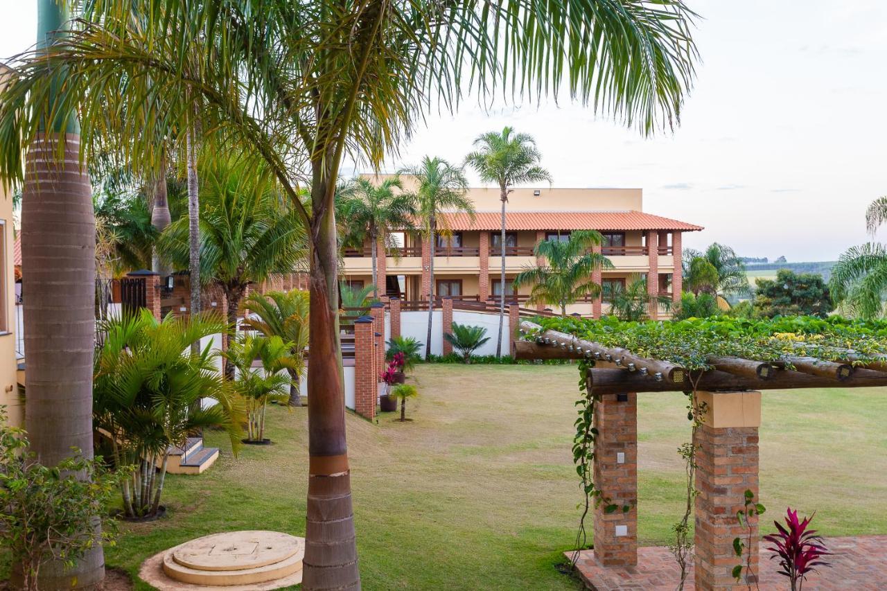 Hotel Imperium Village Sarapuí Exterior foto